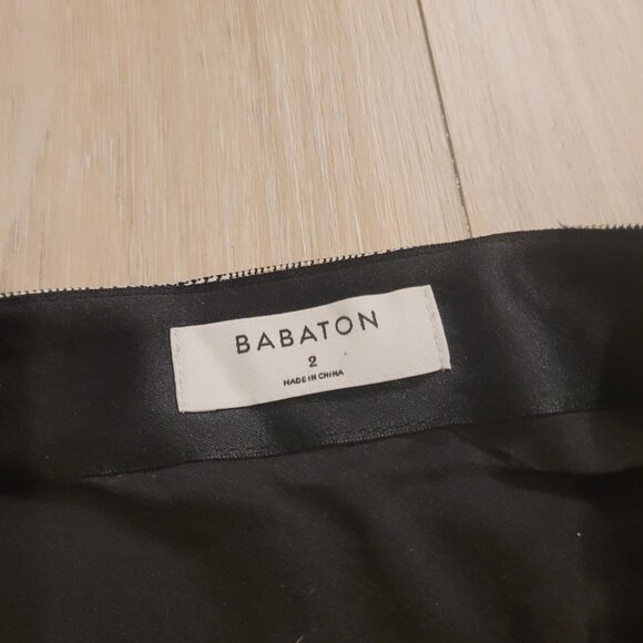 BABATON | Aritzia Hopper Plaid Skirt | Sz. 2 - Picture 6 of 9